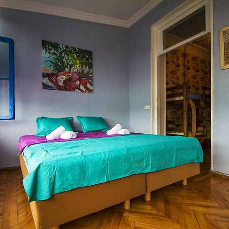 Royz Hostel Tbilisi Eksteriør billede