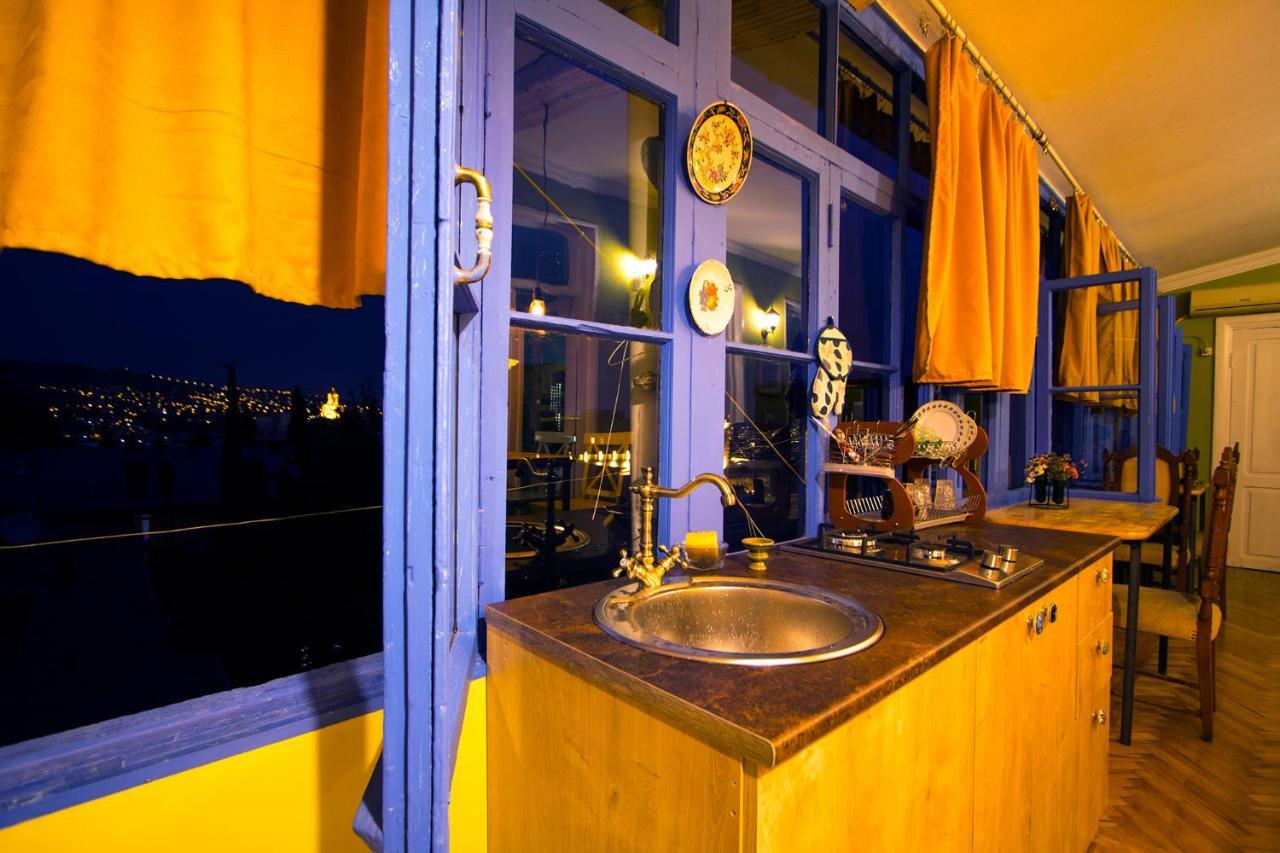 Royz Hostel Tbilisi Eksteriør billede