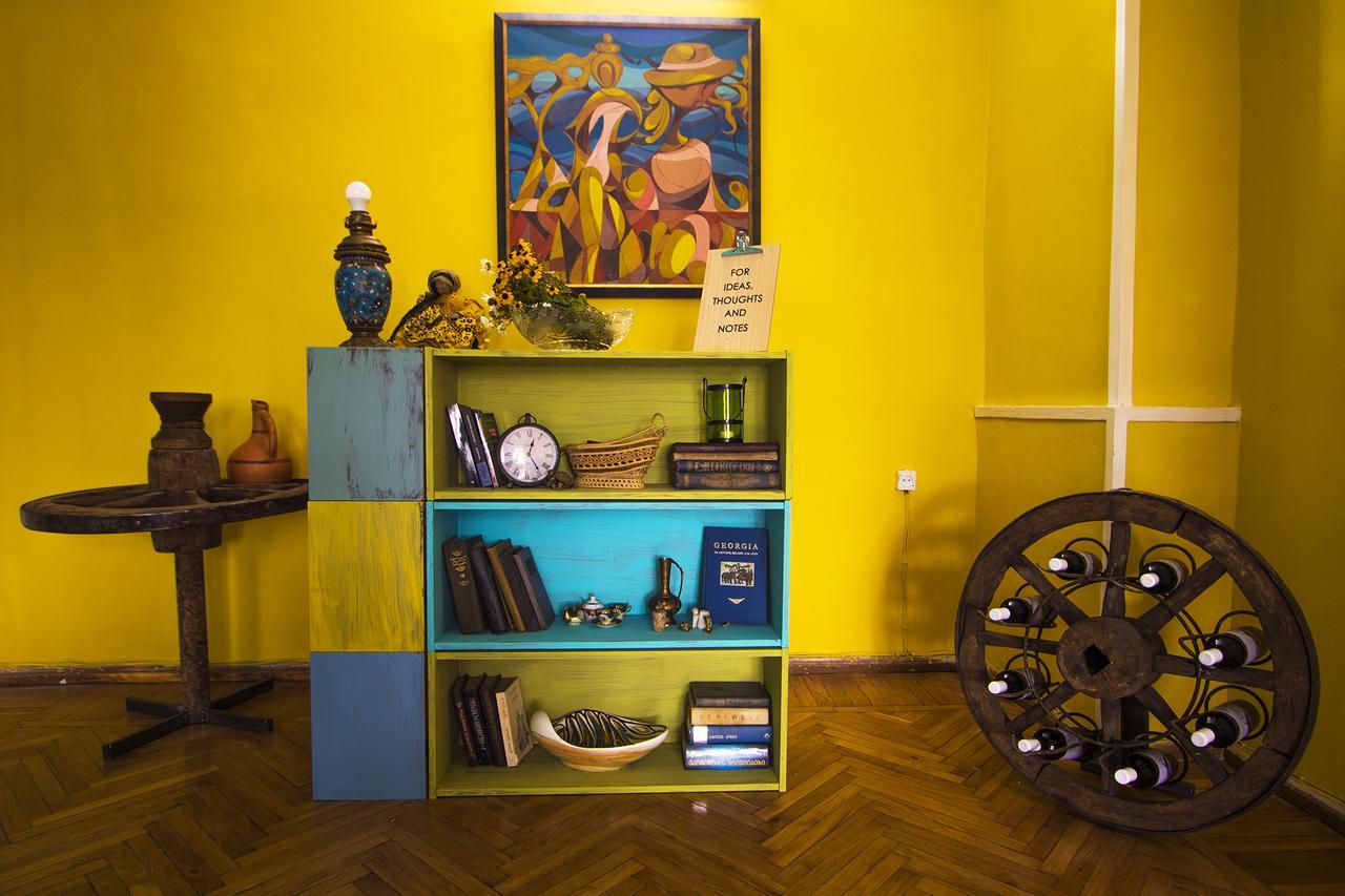 Royz Hostel Tbilisi Eksteriør billede