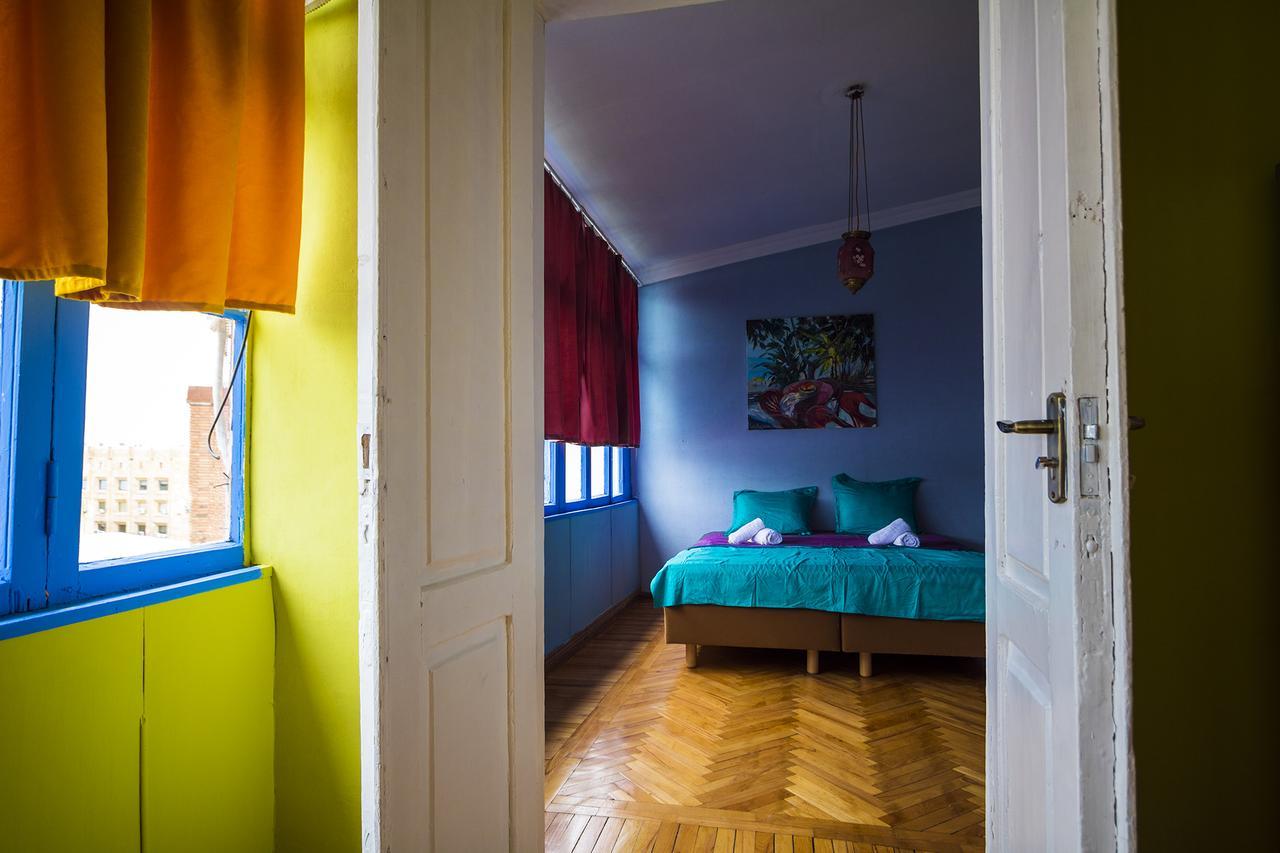 Royz Hostel Tbilisi Eksteriør billede