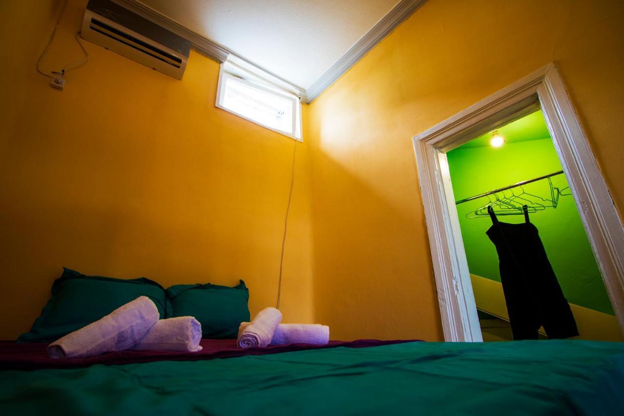 Royz Hostel Tbilisi Eksteriør billede
