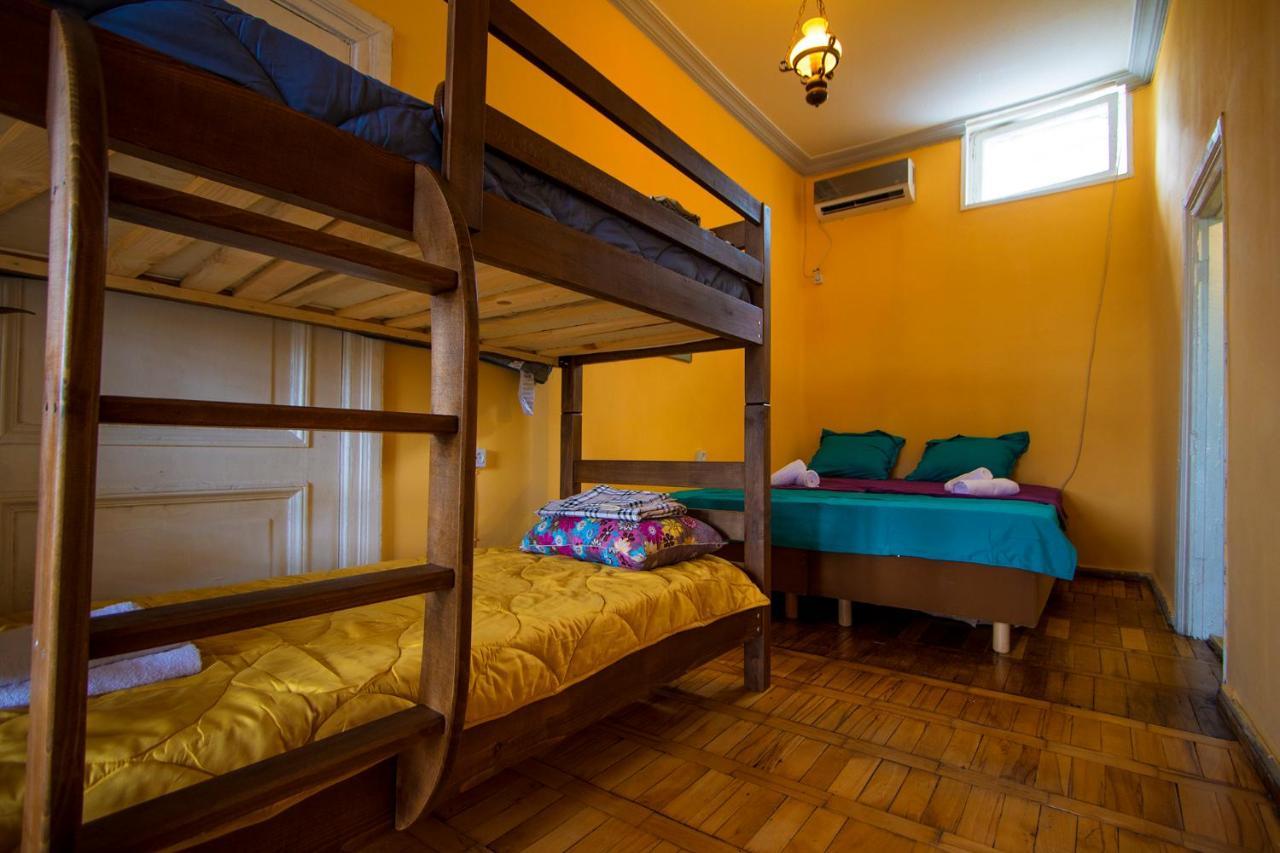 Royz Hostel Tbilisi Eksteriør billede
